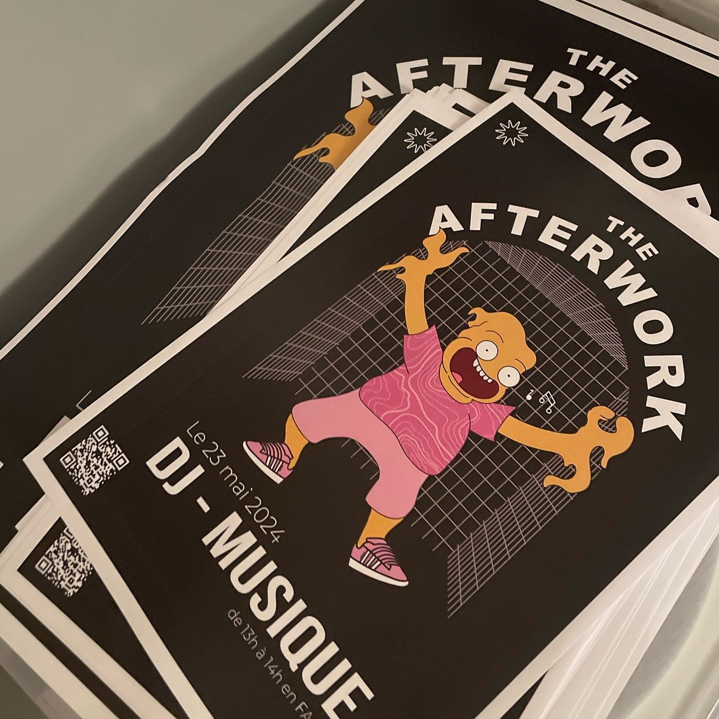 Pile d’affiches The Afterwork imprimées